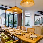 New 3 Bedroom Villa With Rooftop Central Seminyak