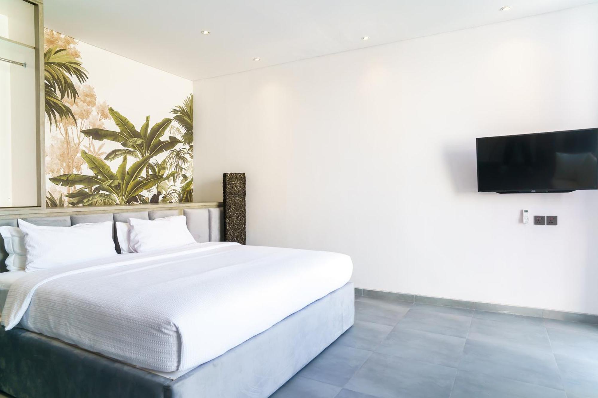 New 3 Bedroom With Rooftop